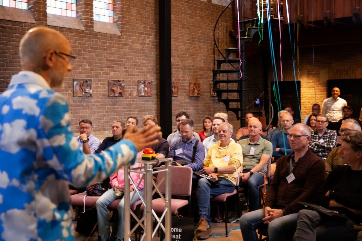 Bart presenteert op de gebruikersdag 2024