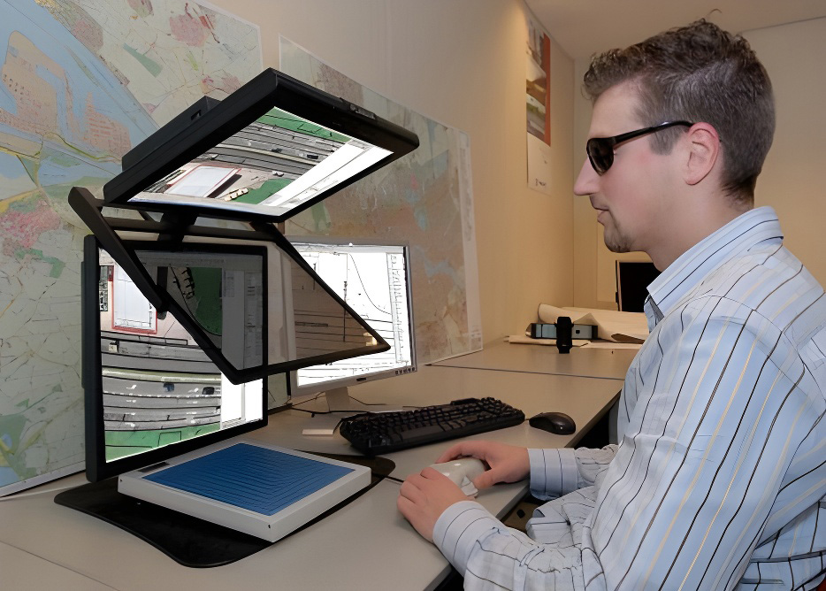 Man gebruikt Summit Evolution voor het karteren